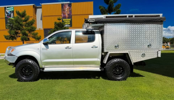 2008 SR5 Hilux - ABN Finance done easy 2.jpg
